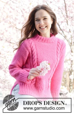 250-33 Berry Me Sweater by DROPS Design